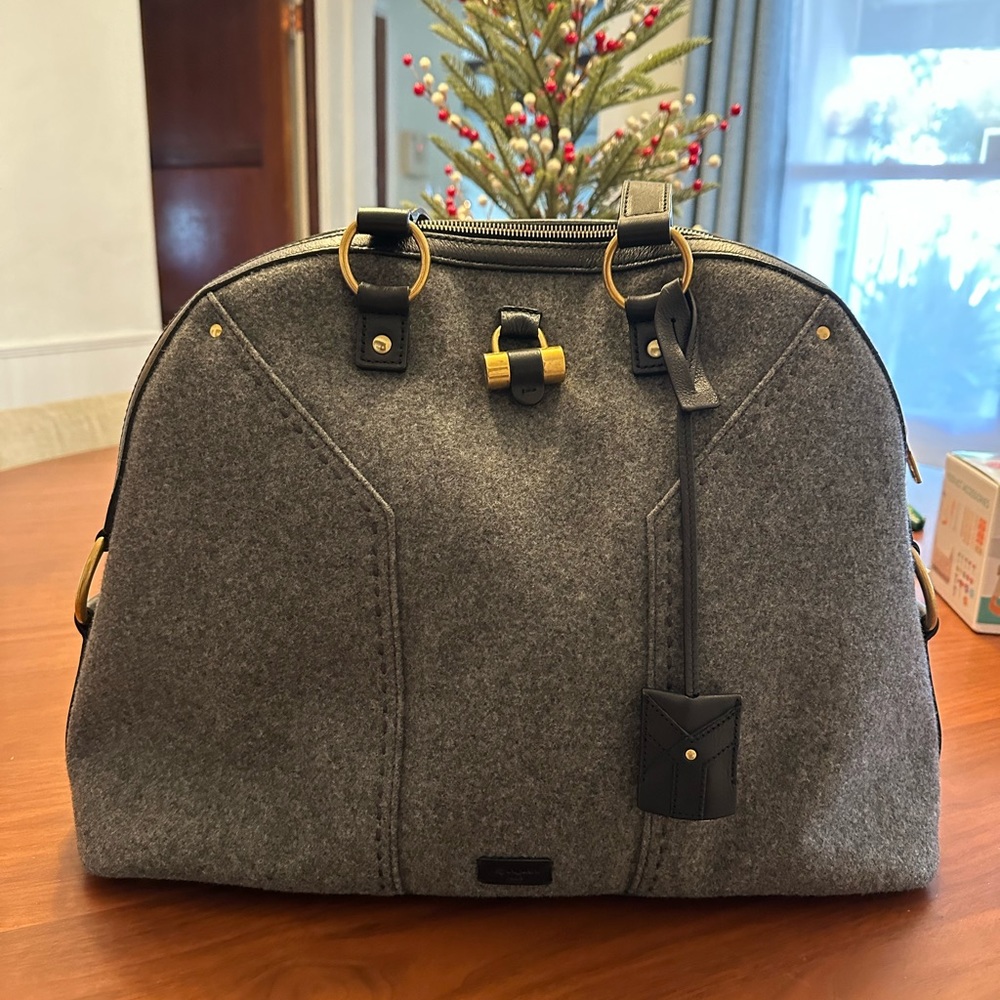 YSL XL Gray Muse Wool Shoulder Bag